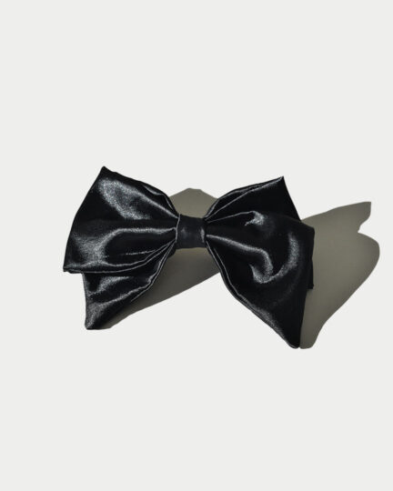 Broche moña satén negro
